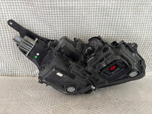 Laden Sie das Bild in den Galerie-Viewer, Frontscheinwerfer Opel Crossland 13467971 Full LED Links Scheinwerfer Headlight SCH7876435270ef