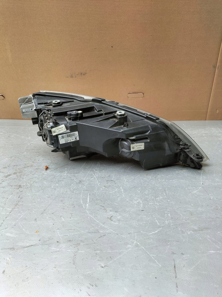 Frontscheinwerfer Seat Ibiza V 6F1941007E LED Ein Stück (Rechts oder Links)