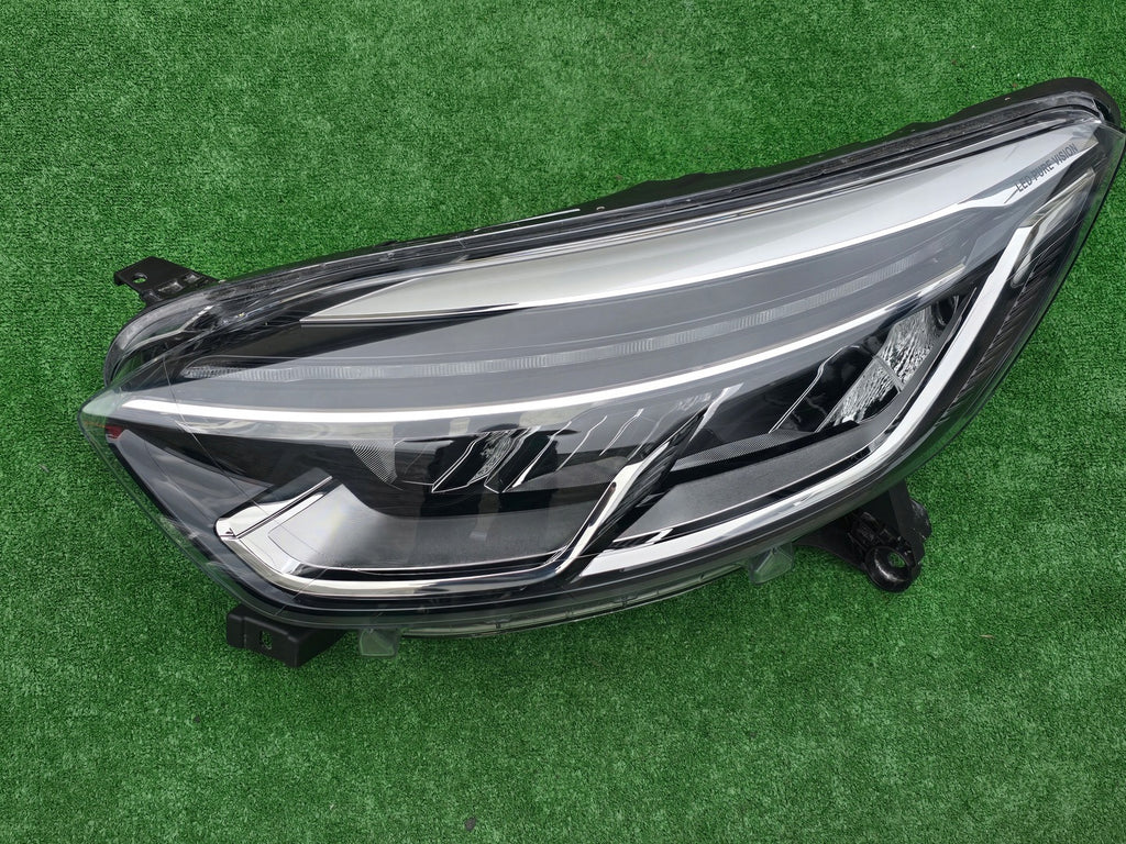 Frontscheinwerfer Renault Captur 260609454R 012977-31 LED Rechts oder Links SCH1136684363hp