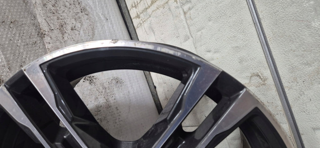 1x Alufelge 18 Zoll 8.0" 5x112 57ET Glanz Graphit 8092352 BMW F40 Mg Rim Wheel FEL5555981662om