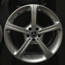 Load image into Gallery viewer, 4x Alufelge 19 Zoll 8.0" 5x112 33ET Glanz Schwarz A2574011000 Mercedes-Benz Cls FEL9375209094sp