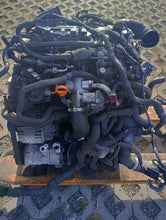 Load image into Gallery viewer, Motor Audi Seat Skoda VW CFG CEG 2.0 TDI Diesel Engine Unkomplett