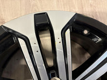 Load image into Gallery viewer, 1x Alufelge 18 Zoll 7.0" 5x114.3 35ET PW45742001 Toyota V Rim Wheel FEL8499661803mh