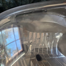 Load image into Gallery viewer, Frontscheinwerfer Toyota Yaris 81130-52D20 Rechts Scheinwerfer Headlight SCH7265203577ew