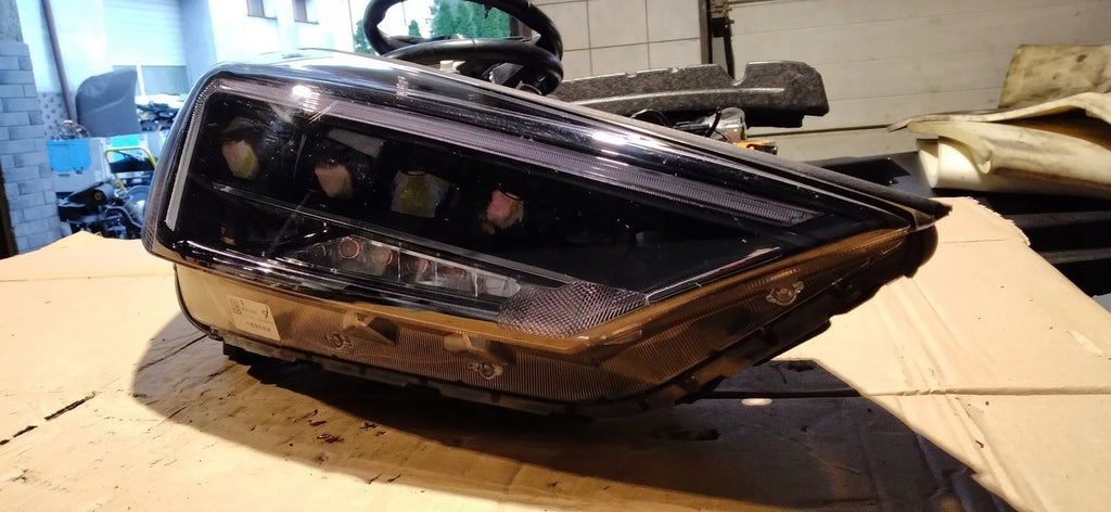 Frontscheinwerfer Hyundai Tucson 92101-D7700 92102-D7700 Rechts oder Links SCH1955591035ik