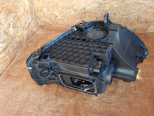 Laden Sie das Bild in den Galerie-Viewer, Frontscheinwerfer Mercedes-Benz W206 A2069066104 LED Links Headlight SCH7871219716au