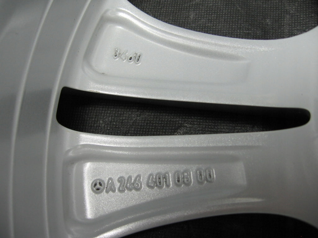 1x Alufelge 17 Zoll 7.5" 5x112 52,5ET Glanz Silber A2464010800 Mercedes-Benz Cla