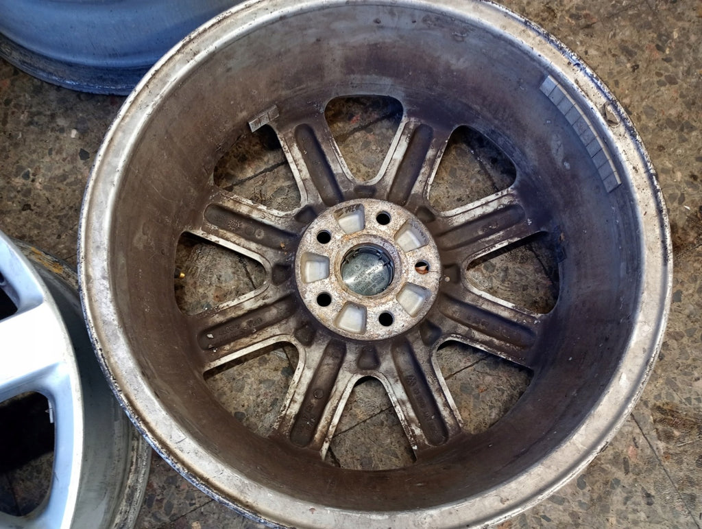 1x Alufelge 17 Zoll 6.0" 5x112 45ET Glanz Silber 3C0601025M VW Passat Rim Wheel FEL6613366433ye