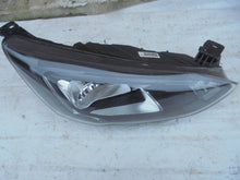 Laden Sie das Bild in den Galerie-Viewer, Frontscheinwerfer Ford Focus MX7B-13E014-CC LED Rechts Scheinwerfer Headlight