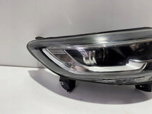 Laden Sie das Bild in den Galerie-Viewer, Frontscheinwerfer Renault Kadjar 260101096R Rechts Scheinwerfer Headlight SCH1983158976gj
