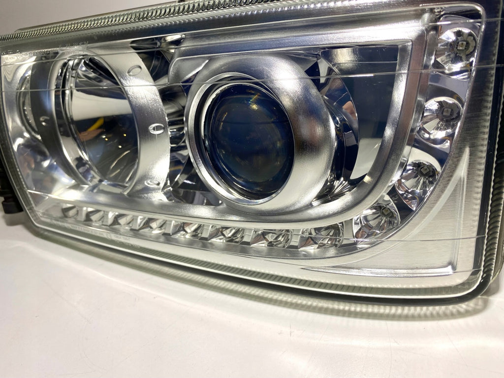 Frontscheinwerfer Iveco I 5801745449 Xenon Links Scheinwerfer Headlight SCH6528282292wy