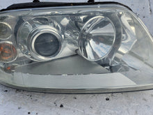 Load image into Gallery viewer, Frontscheinwerfer VW Sharan 0301182272 7M3941016AE Rechts Scheinwerfer Headlight