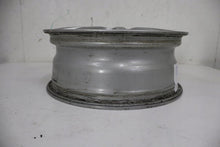 Laden Sie das Bild in den Galerie-Viewer, 1x Alufelge 17 Zoll 6.5" 5x112 49ET A2464010102 87169090 Mercedes-Benz W246 W242 FEL9055146149zp