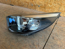 Load image into Gallery viewer, Frontscheinwerfer Kia Picanto 92101-G60 LED Links Scheinwerfer Headlight