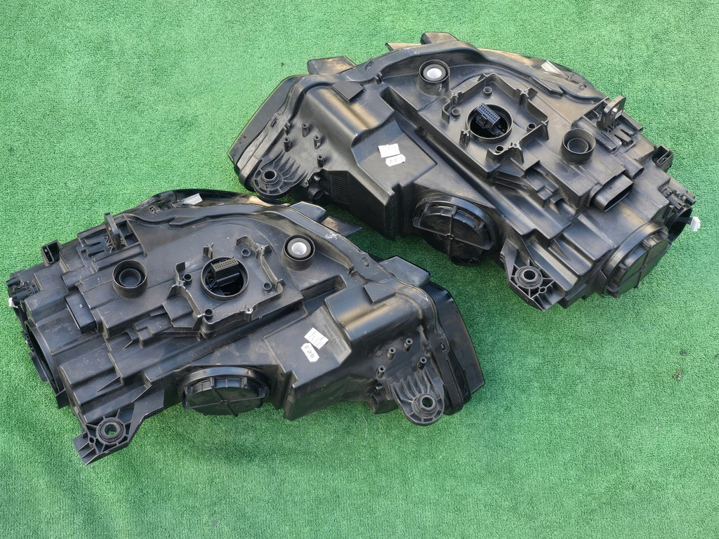 Frontscheinwerfer Audi A3 8V0941006E 8V0941005E Bi-Xenon Ein Satz Headlight SCH6873908999di