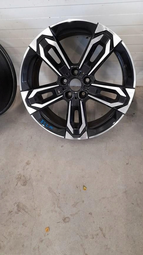 1x Alufelge 19 Zoll 8.0" 5x112 6898051 BMW X1 Rim Wheel FEL8000698689kr