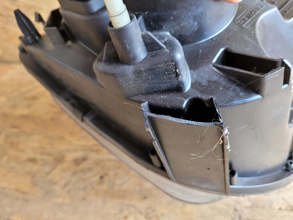 Frontscheinwerfer Dacia Duster 260605450 Links Scheinwerfer Headlight