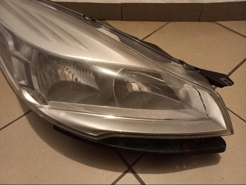 Frontscheinwerfer Ford Kuga CV44-13W029-AE Rechts Scheinwerfer Headlight