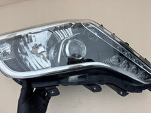 Load image into Gallery viewer, Frontscheinwerfer Toyota Land Cruiser 13R-A Rechts Scheinwerfer Headlight SCH2438201121zi