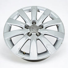 Laden Sie das Bild in den Galerie-Viewer, 1x Alufelge 17 Zoll 8.0&quot; 5x112 47ET Glanz Silber 8K0601025C Audi A4 B8 Rim Wheel