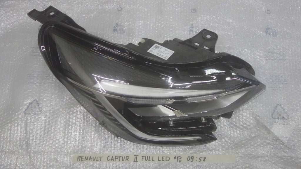 Frontscheinwerfer Renault Captur 260104525R Full LED Rechts Headlight SCH4829623370bo