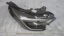 Laden Sie das Bild in den Galerie-Viewer, Frontscheinwerfer Renault Captur 260104525R Full LED Rechts Headlight SCH4829623370bo