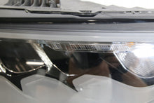 Laden Sie das Bild in den Galerie-Viewer, Frontscheinwerfer Audi A3 8Y0941012 90193976 LED Rechts Scheinwerfer Headlight