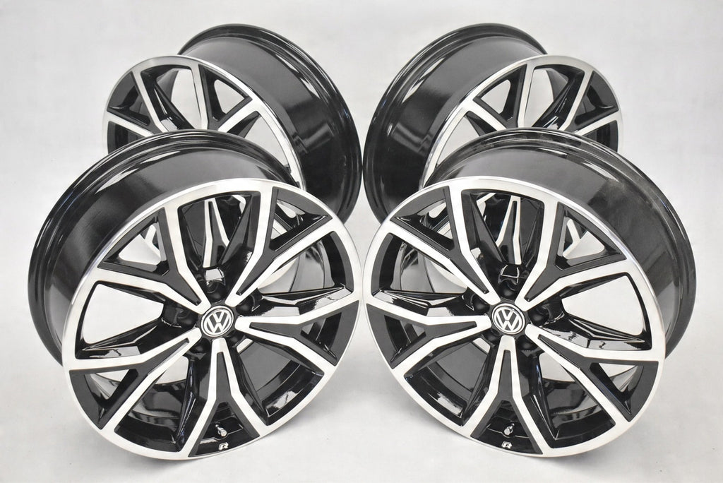 4x Alufelge 18 Zoll 7.0" 5x100 39ET Glanz Schwarz 2GM601025F VW T-Cross Tcross