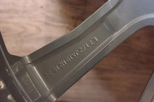 Laden Sie das Bild in den Galerie-Viewer, 1x Alufelge 19 Zoll 7.5&quot; 5x112 32ET 6877326 BMW X3 G01 G02 Rim Wheel