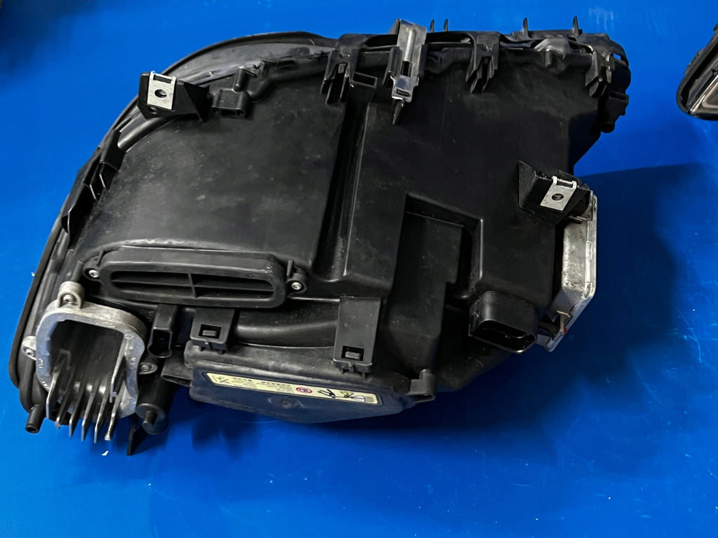 Frontscheinwerfer BMW F01 Xenon Ein Stück (Rechts oder Links) Headlight SCH3406361150he