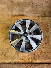 Laden Sie das Bild in den Galerie-Viewer, 1x Alufelge 14 Zoll 5.0&quot; 4x100 49ET Glanz Silber 52910-1Y390 Kia Mg Rim Wheel