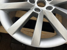 Laden Sie das Bild in den Galerie-Viewer, 1x Alufelge 18 Zoll 5E0601025Q Skoda Octavia I Rim Wheel FEL2045784262tm