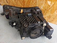Load image into Gallery viewer, Frontscheinwerfer Skoda Superb 3V1941015A Bi-Xenon Links Scheinwerfer Headlight SCH5818172567sl