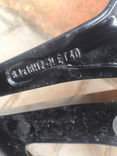 Laden Sie das Bild in den Galerie-Viewer, 1x Alufelge 18 Zoll 8.0" 5x112 A1774014000 Mercedes-Benz W177 Rim Wheel FEL7089968069wz