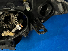 Load image into Gallery viewer, Frontscheinwerfer BMW E81 E82 E87 7164914-03 Xenon Rechts Scheinwerfer Headlight