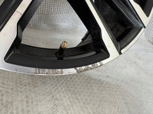 Load image into Gallery viewer, 1x Alufelge 19 Zoll 8.5" 5x112 40ET 8747001 BMW Rim Wheel FEL7625357981el