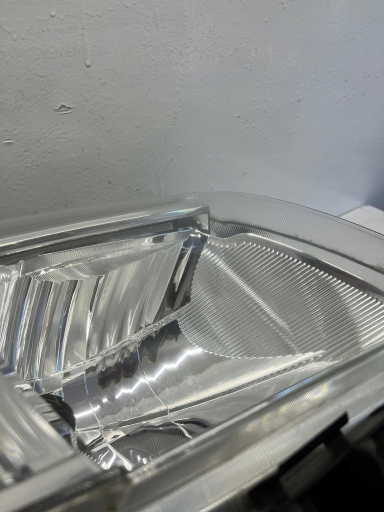 Frontscheinwerfer Toyota Hilux Rechts Scheinwerfer Headlight SCH8760258555zx