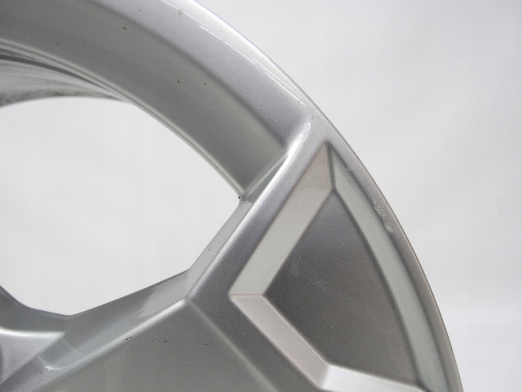 1x Alufelge 17 Zoll 6.5" 5x112 38ET Glanz Silber 83A601025AL Audi Q3 Rim Wheel FEL3855272302kz