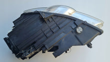 Laden Sie das Bild in den Galerie-Viewer, Frontscheinwerfer VW Passat 3C0941752K 89315540 Xenon Rechts Headlight