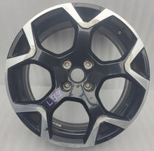 Laden Sie das Bild in den Galerie-Viewer, 1x Alufelge 17 Zoll 6.5&quot; 4x108 20ET 672044871 Opel Mokka Crossland X Rim Wheel