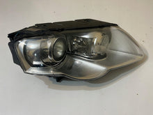 Laden Sie das Bild in den Galerie-Viewer, Frontscheinwerfer VW Passat Xenon Rechts Scheinwerfer Headlight SCH5767072963fv