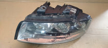 Laden Sie das Bild in den Galerie-Viewer, Frontscheinwerfer Audi A4 B6 8E0941003S Xenon Links Scheinwerfer Headlight SCH3763373625ad