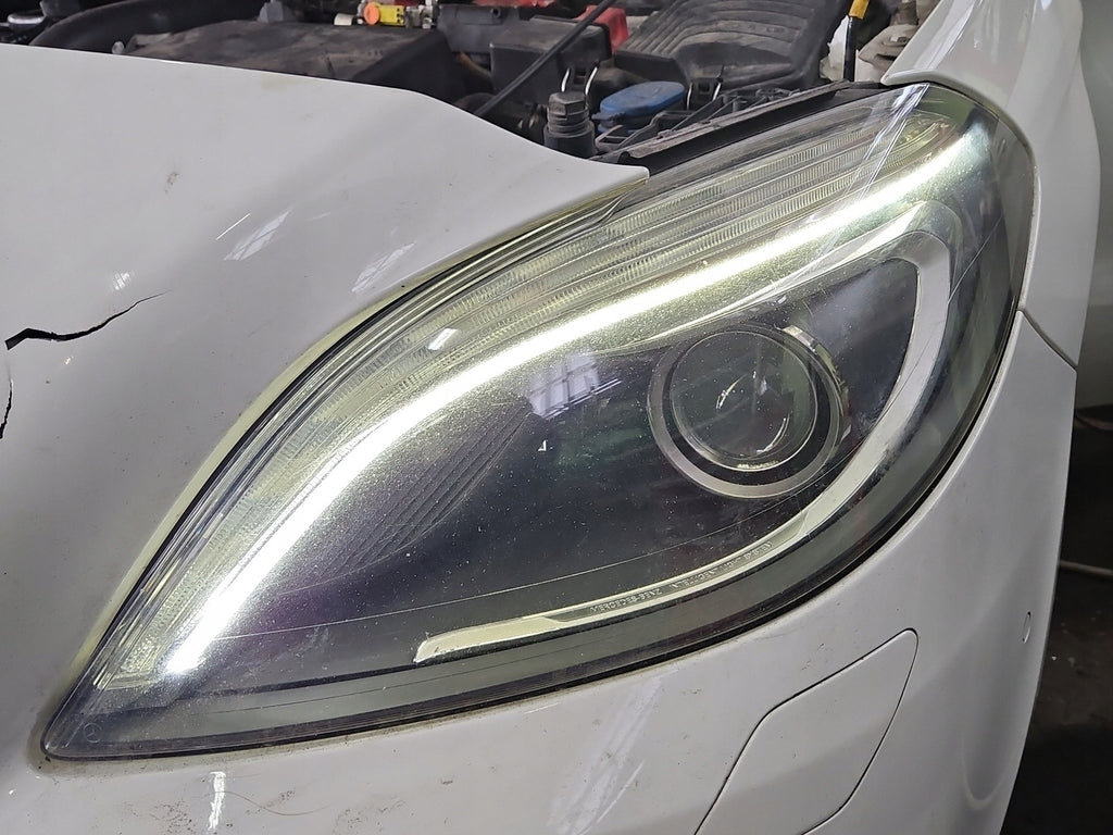 Frontscheinwerfer Mercedes-Benz W246 A2468200761 Xenon Links Headlight SCH7815542071tl