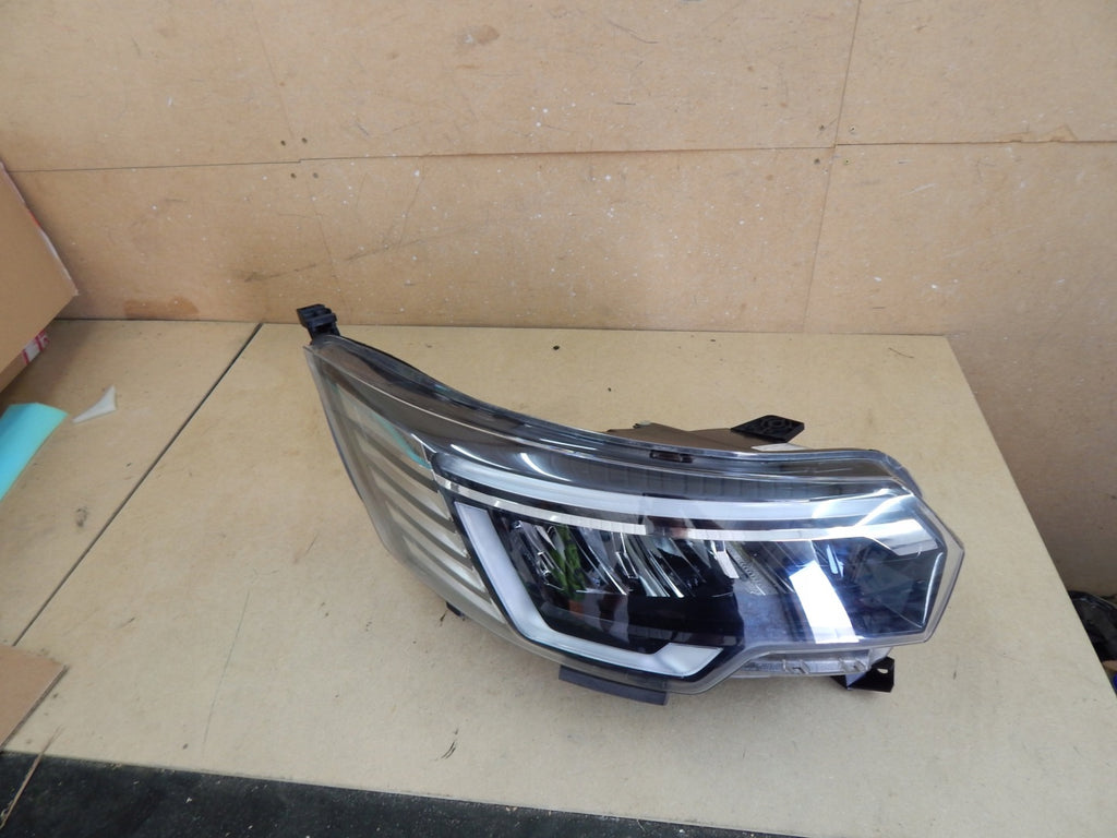 Frontscheinwerfer Renault Trafic 260102899R Rechts Scheinwerfer Headlight SCH3261454754cx