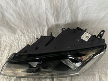 Laden Sie das Bild in den Galerie-Viewer, Frontscheinwerfer VW Touareg 7P1941031 Xenon Links Scheinwerfer Headlight
