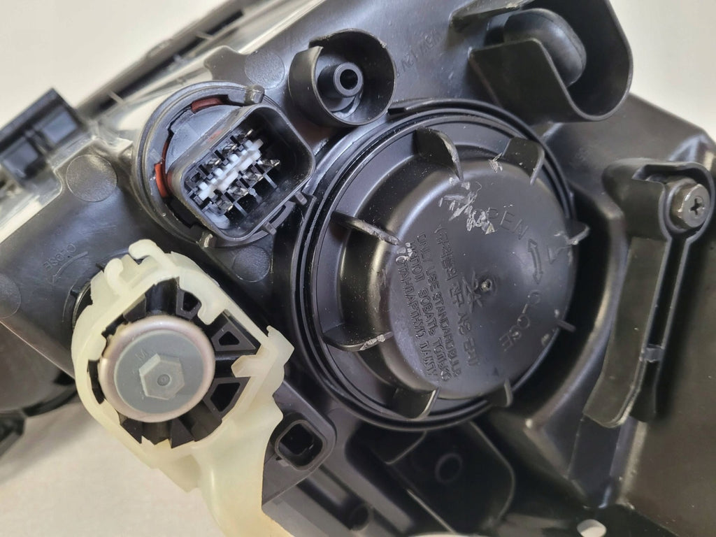 Frontscheinwerfer Hyundai I10 92101B9000 Links Scheinwerfer Headlight SCH7314093270qu