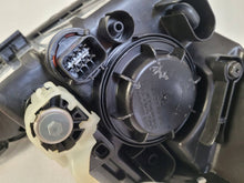 Laden Sie das Bild in den Galerie-Viewer, Frontscheinwerfer Hyundai I10 92101B9000 Links Scheinwerfer Headlight SCH7314093270qu