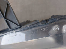 Load image into Gallery viewer, Frontscheinwerfer VW Multivan 7H1941015 7H1941018 Links Scheinwerfer Headlight SCH2063557773cs