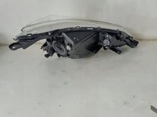 Laden Sie das Bild in den Galerie-Viewer, Frontscheinwerfer Mitsubishi Space Star 8301D445 Links Scheinwerfer Headlight SCH9623504064cp