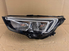 Laden Sie das Bild in den Galerie-Viewer, Frontscheinwerfer Opel Crossland X 462161423 LED Ein Stück (Rechts oder Links) SCH1028317990cy